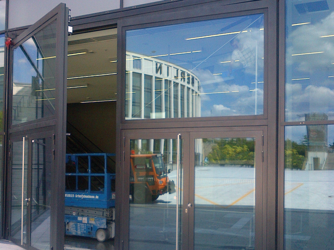 Drehtor 2 fluegelig mit tueren Industrie